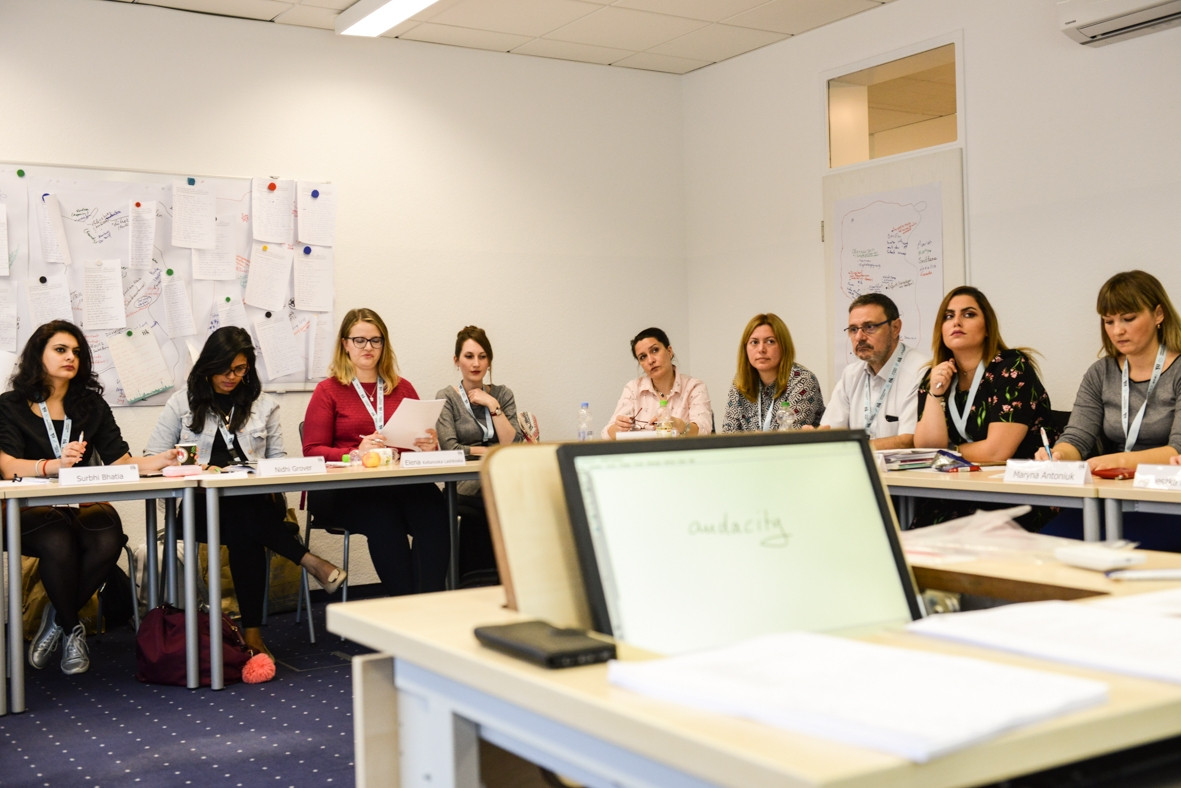Discovering Germany culturally: Ideas for culture-centered learning